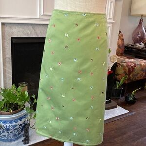 Liz Claiborne size 16 sage green with embroidery flowers lined